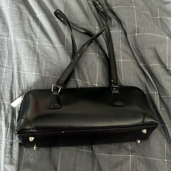 Daniela Moda Black Leather Handbag - Picture 2 of 5
